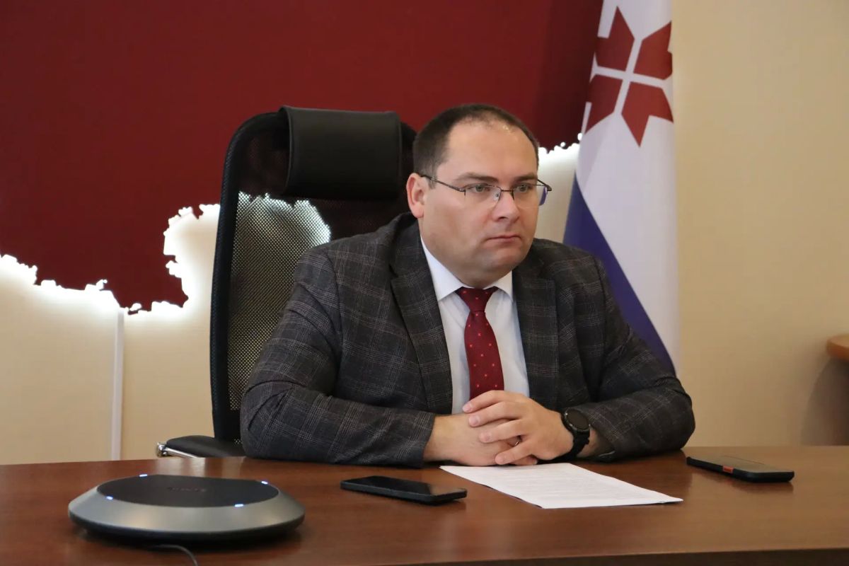 Под председательством директора Департамента животноводства и племенного дела Минсельхоза России Сергея Воскресенского прошло совещание по вопросам развития АО «Мордовиягосплем»