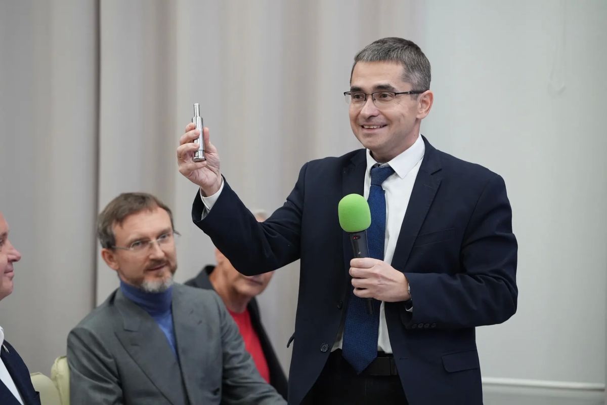 Артём Здунов: Встретились с молодыми специалистами, у которых большое будущее в Мордовии 18 тысяч ребят учатся в колледжах и техникумах республики - востребованы в машиностроении, строительстве, транспортной отрасли... Артём Здунов: Встретились с молодыми специалистами, у которых большое будущее в Мордовии 18 тысяч ребят учатся в колледжах и техникумах республики - востребованы в машиностроении, строительстве, транспортной отрасли...