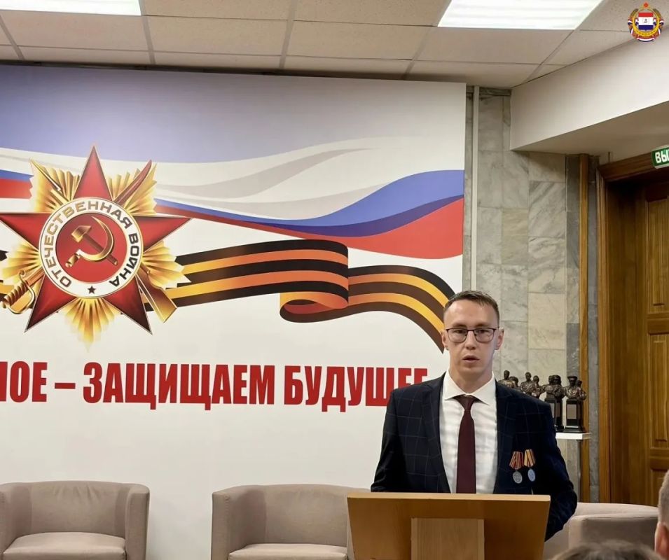В Саранске проходят памятные мероприятия, посвящённые Дню воссоединения ДНР, ЛНР, Запорожской и Херсонской областей с Россией В Саранске проходят памятные мероприятия, посвящённые Дню воссоединения ДНР, ЛНР, Запорожской и Херсонской областей с Россией