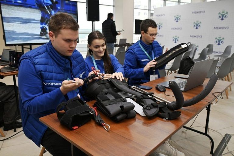 30 сентября Конкурс «Межвуз», громко и ярко заявивший о себе накануне торжественной церемонией открытия в Саранске, развернул состязательные площадки