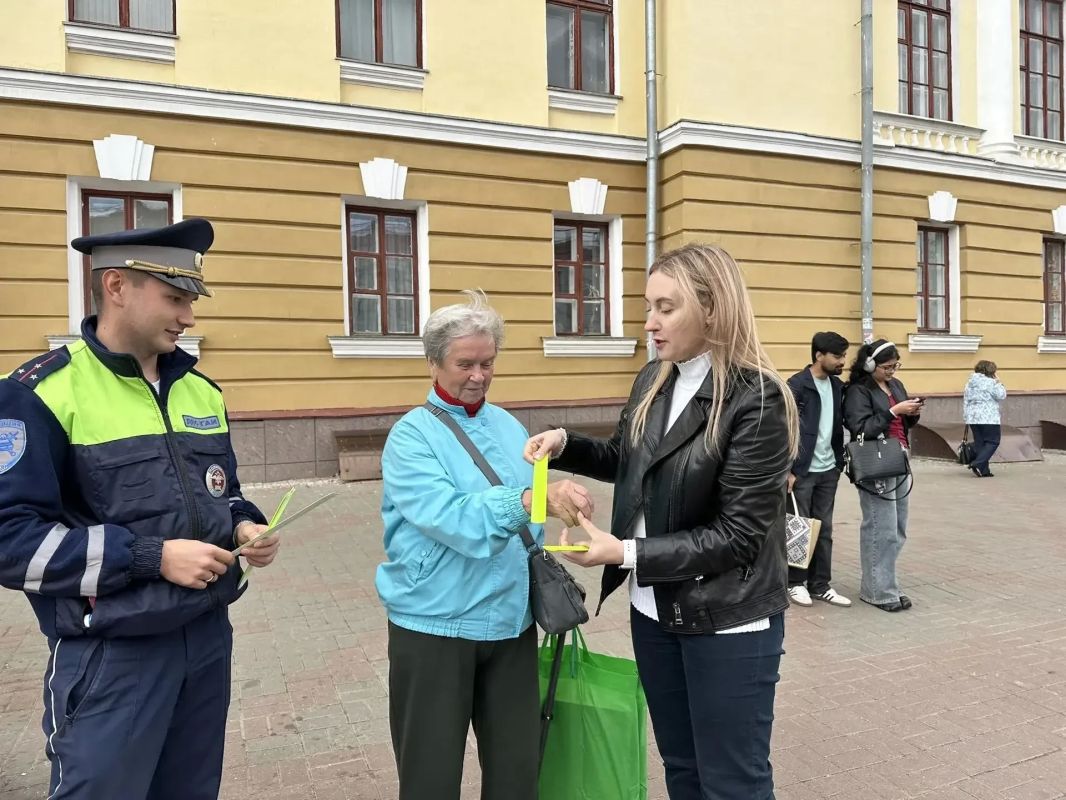 С теплом и заботой: правила безопасности для старшего поколения С теплом и заботой: правила безопасности для старшего поколения