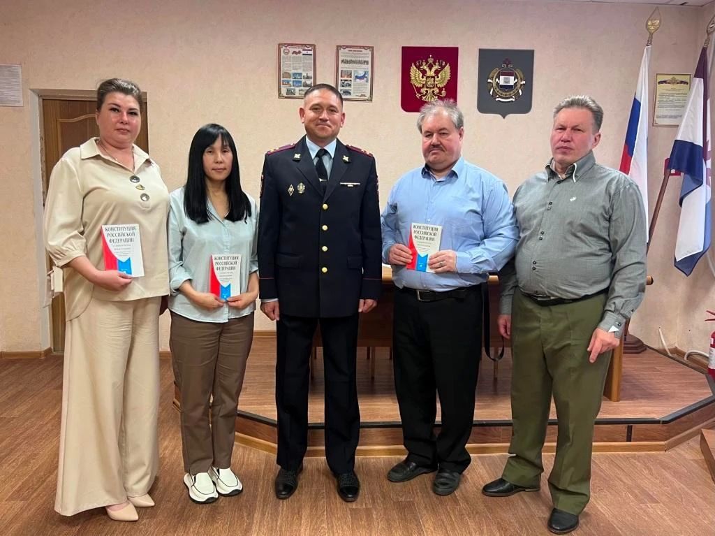 Четверо участников Государственной программы по оказанию содействия добровольному переселению в Республику Мордовия стали гражданами России Четверо участников Государственной программы по оказанию содействия добровольному переселению в Республику Мордовия стали гражданами России