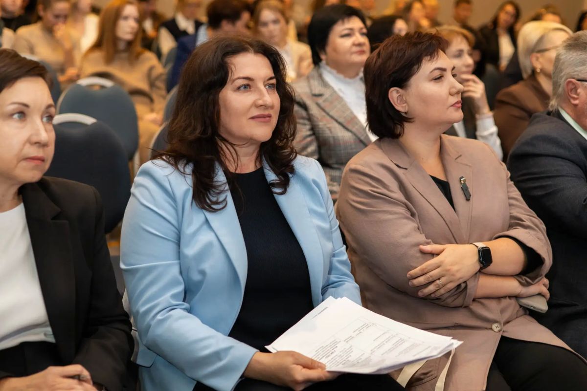 В Саранске обсудили роль культуры в укреплении семейных ценностей В Саранске обсудили роль культуры в укреплении семейных ценностей