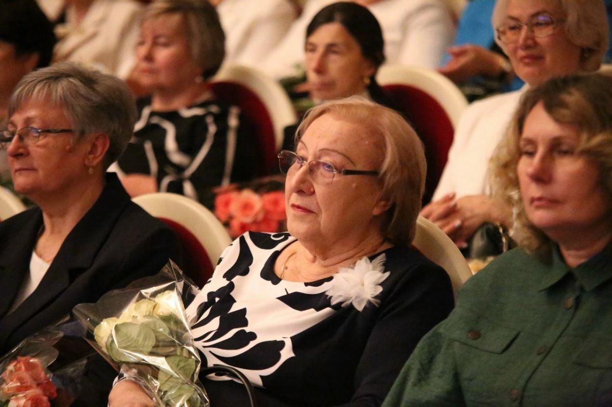 С Днём учителя, дорогие педагоги! С Днём учителя, дорогие педагоги!