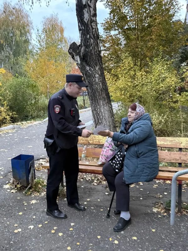 В Мордовии сотрудники полиции провели беседы с пожилыми людьми В Мордовии сотрудники полиции провели беседы с пожилыми людьми