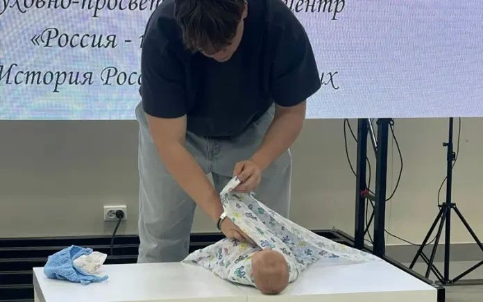 В Саранске по инициативе регионального отделения Всероссийского общественного движения «Отцы России» начала свою работу «Школа молодого отца»