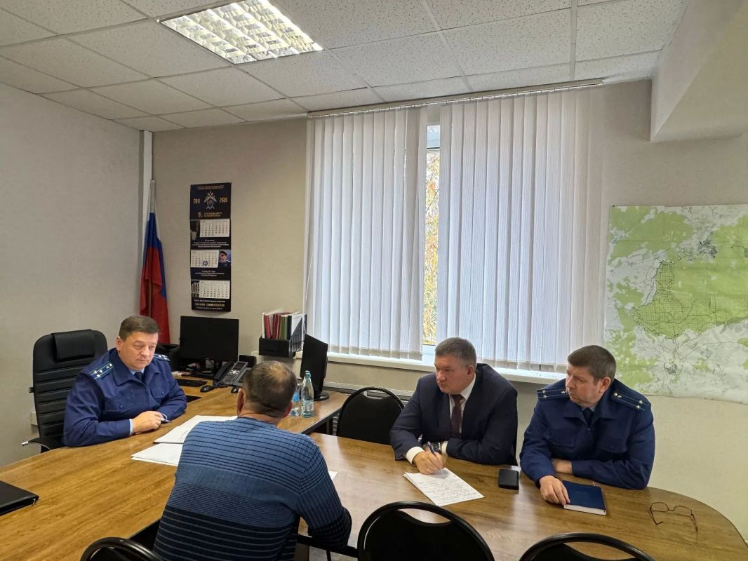 ПЕРВЫЙ ЗАМЕСТИТЕЛЬ ПРОКУРОРА РЕСПУБЛИКИ МОРДОВИЯ ПРОВЕЛ ЛИЧНЫЙ ПРИЕМ ГРАЖДАН В ТЕМНИКОВСКОМ РАЙОНЕ