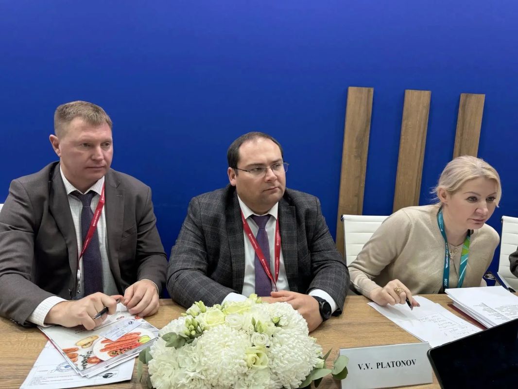 Продолжаем работу на форуме «Россия-Африка» Продолжаем работу на форуме «Россия-Африка»