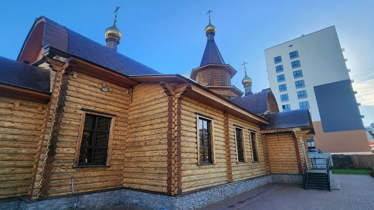 Красивый православный храм в честь иконы Пресвятой Богородицы «Неупиваемая чаша» знаком многим жителям Саранска